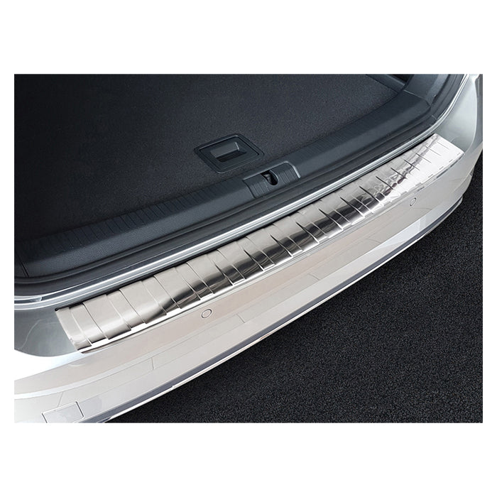 Læssekantbeskytter VW Golf VII Variant 2017-2019 i poleret rustfrit stål - avisa