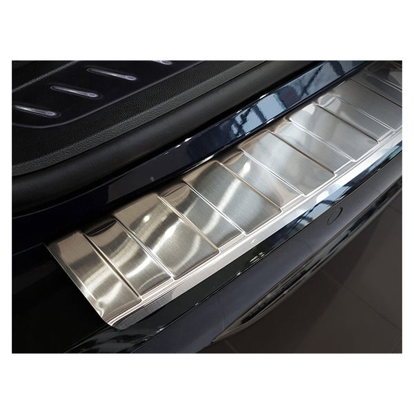 Læssekantbeskytter til BMW 5 G31 Touring 2017-2020 i poleret rustfrit stål - avisa