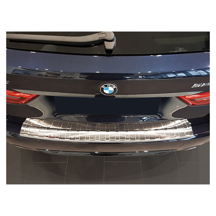 Læssekantbeskytter til BMW 5 G31 Touring 2017-2020 i poleret rustfrit stål - avisa