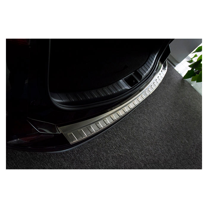 Læssekantbeskytter Toyota RAV4 IV (02.2016-2018) i poleret rustfrit stål - avisa