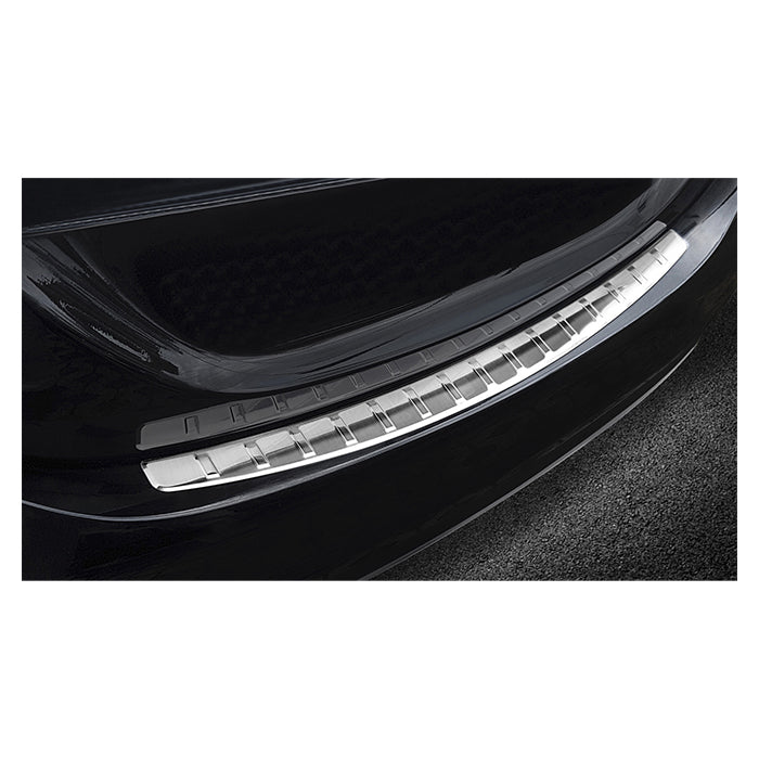 Læssekantbeskytter til Mercedes C-Klasse W205 (2014-2021) i poleret rustfrit stål - Avisa