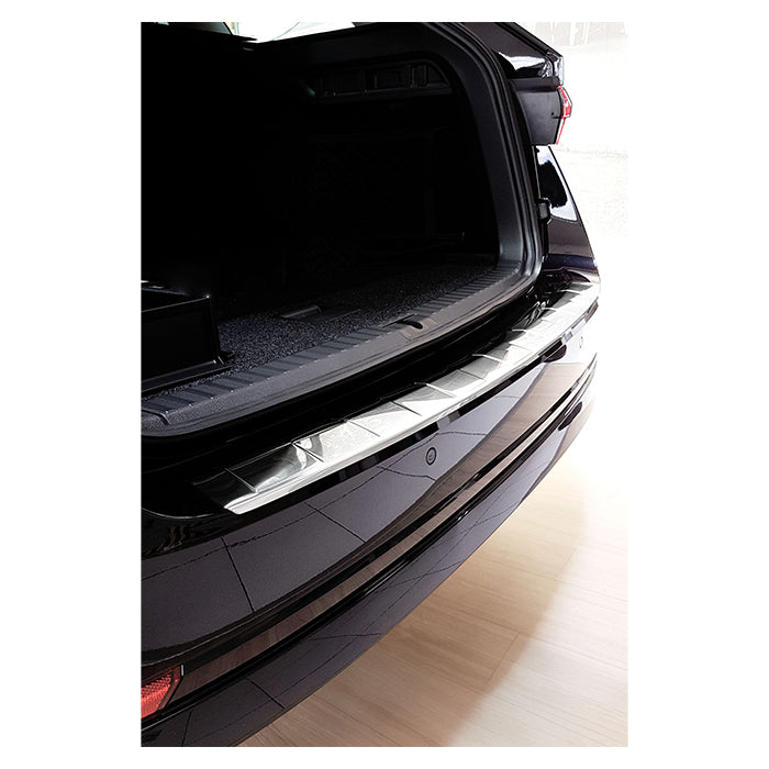 Læssekantbeskytter Skoda Octavia Combi 2019 i poleret rustfrit stål - perfekt pasform, nem montering, Avisa