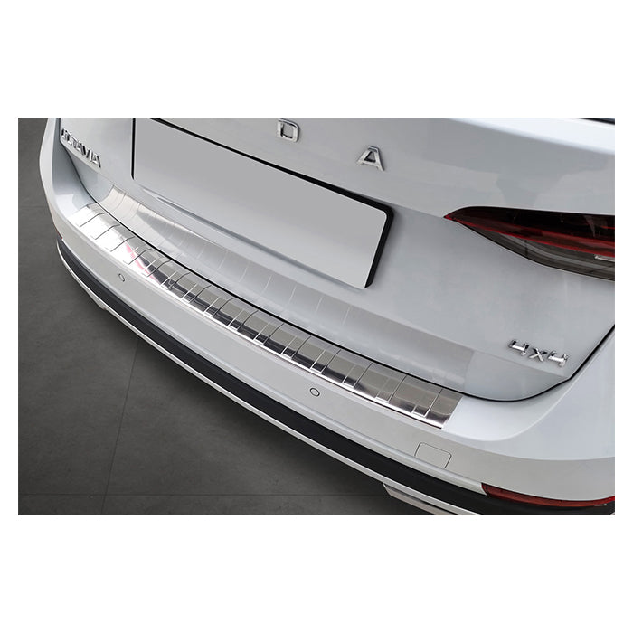 Læssekantbeskytter til Skoda Octavia Scout Combi 2020 i poleret rustfrit stål - avisa