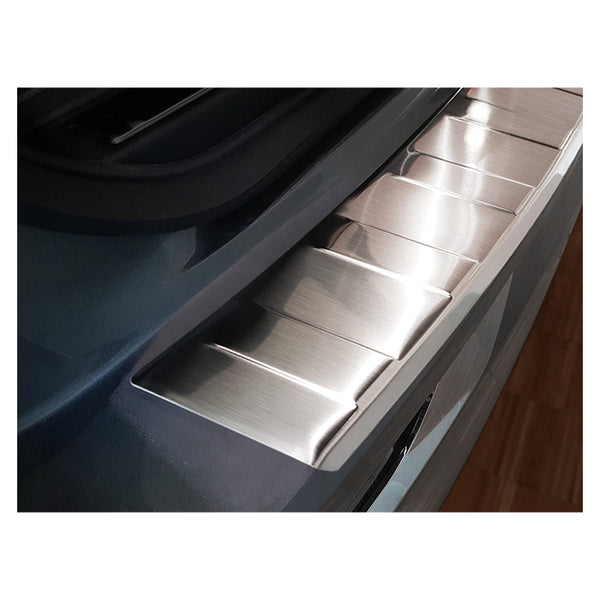 Læssekantbeskytter Volvo XC60 II 2017- i poleret rustfrit stål - nem montering, vaskehallvenlig - avisa