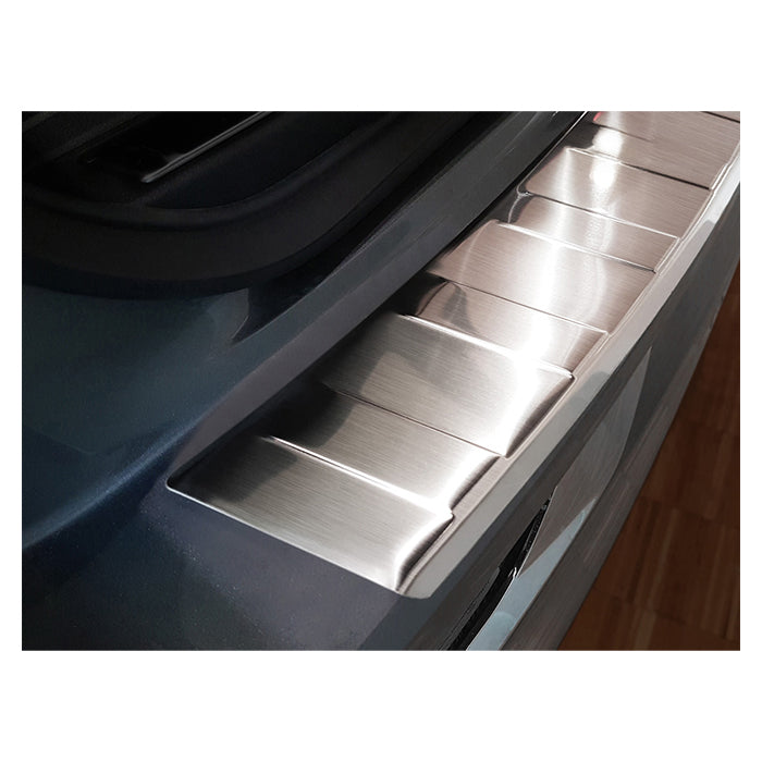 Læssekantbeskytter Volvo XC60 II 2017- i poleret rustfrit stål - nem montering, vaskehallvenlig - avisa