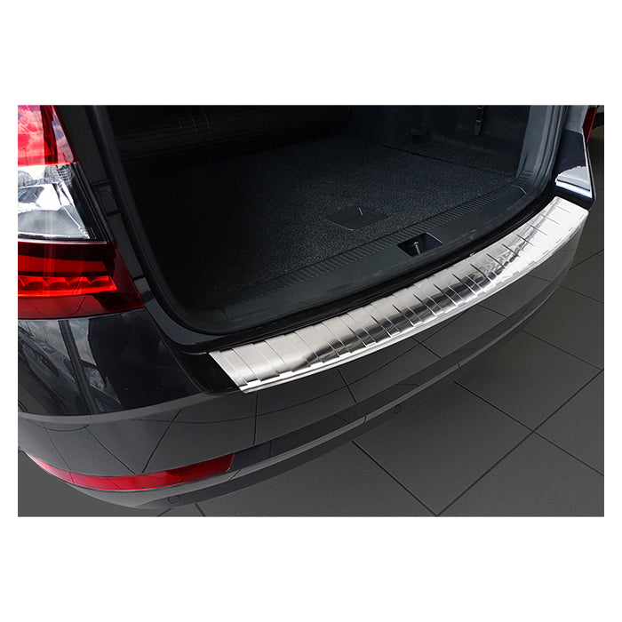 Læssekantbeskytter Skoda Octavia Combi 2016-2019 i poleret rustfrit stål - avisa