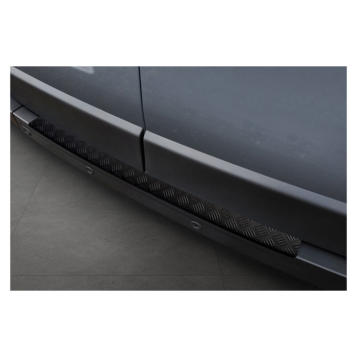 Læssekantbeskytter læssekant Renault Master III 2010-2024 matsort - Avisa