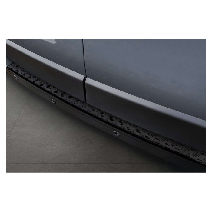 Læssekantbeskytter til Renault Master III 2010-2024, Opel Movano og Nissan NV400 - Matsort, Avisa