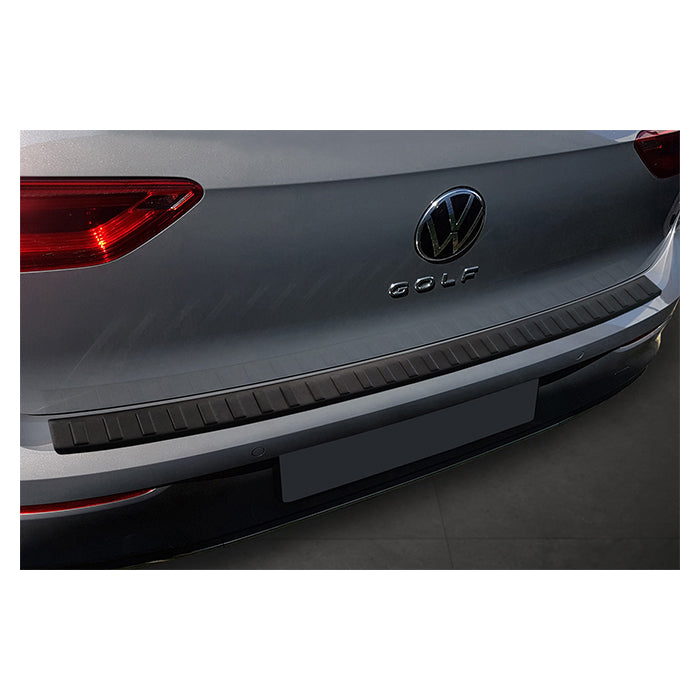 Læssekantbeskytter VW Golf VIII Hatchback 2019- - matsort, formstøbt pasform, Avisa