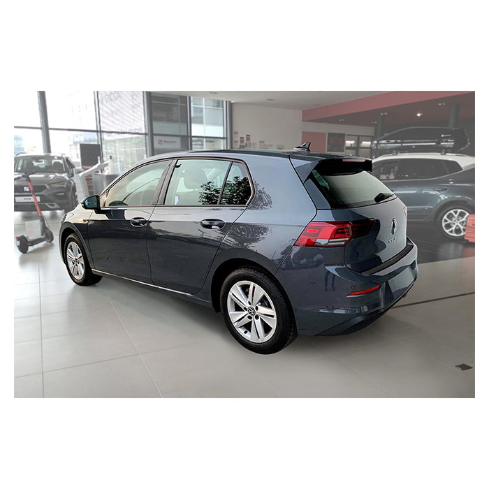 Læssekantbeskytter VW Golf VIII Hatchback 2019- - matsort, formstøbt pasform, Avisa