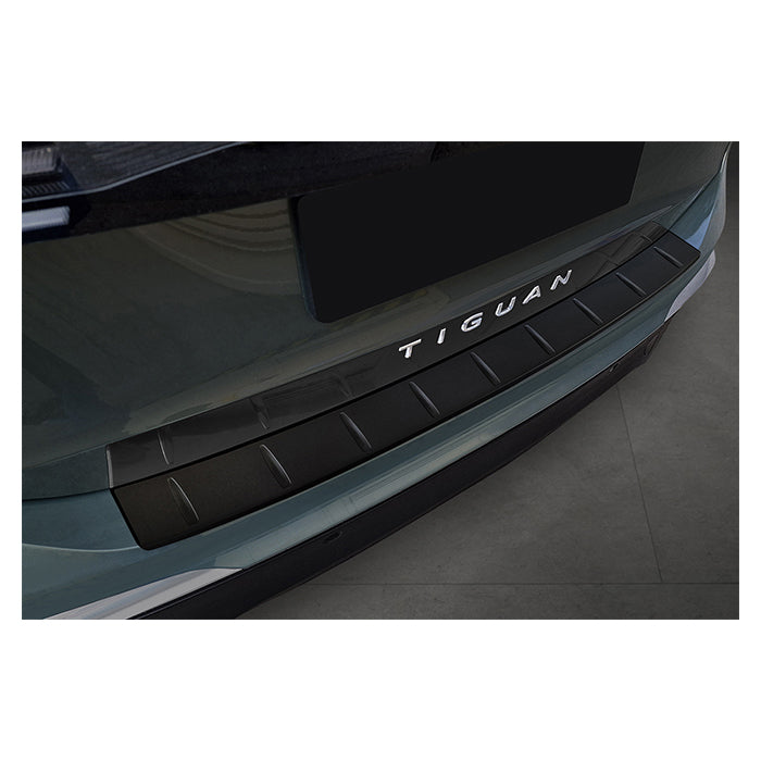 Læssekantbeskytter til Volkswagen Tiguan III 2024- matsort - Avisa