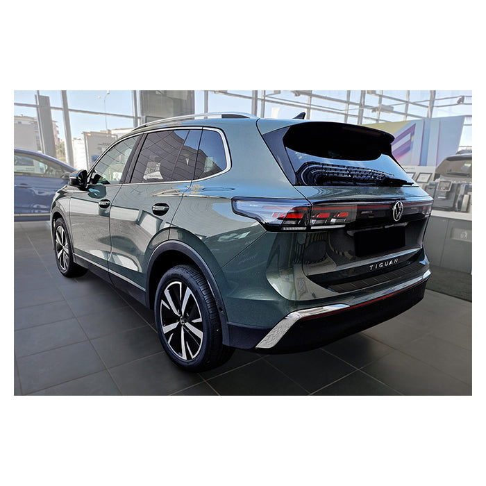 Læssekantbeskytter til Volkswagen Tiguan III 2024- matsort - Avisa