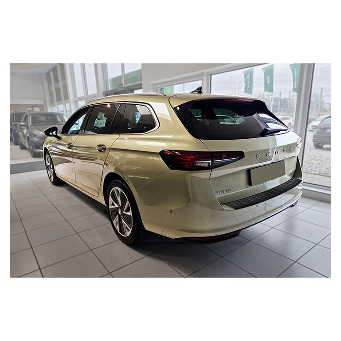 Læssekantbeskytter Skoda Superb IV Combi 2024 matsort - Avisa