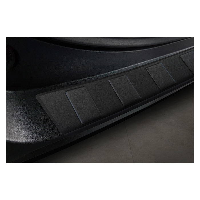 Læssekantbeskytter til Toyota RAV4 V/Hybrid 2018- - matsort, formstøbt, rustfrit stål - Avisa