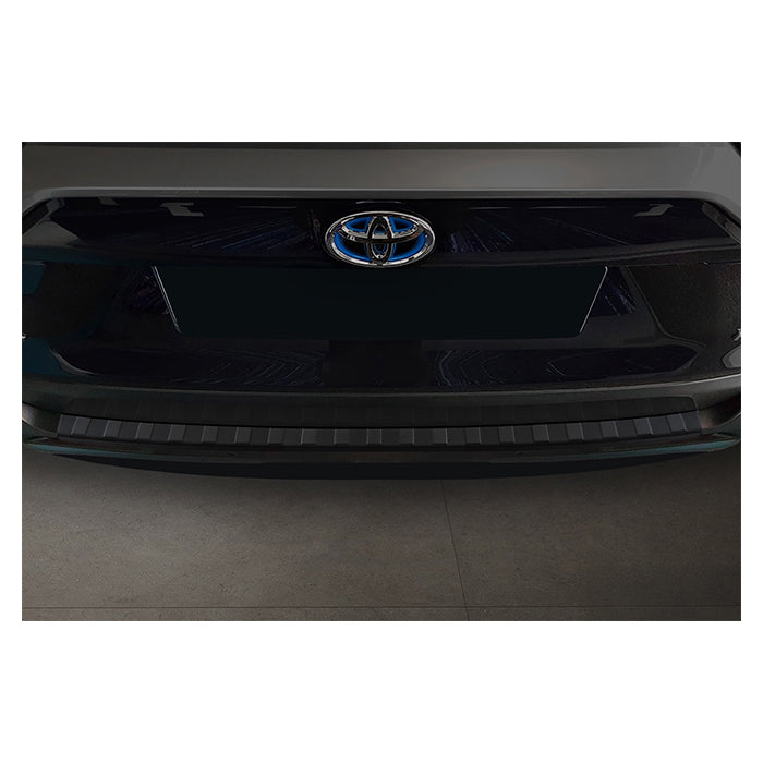 Læssekantbeskytter til Toyota RAV4 V/Hybrid 2018- - matsort, formstøbt, rustfrit stål - Avisa