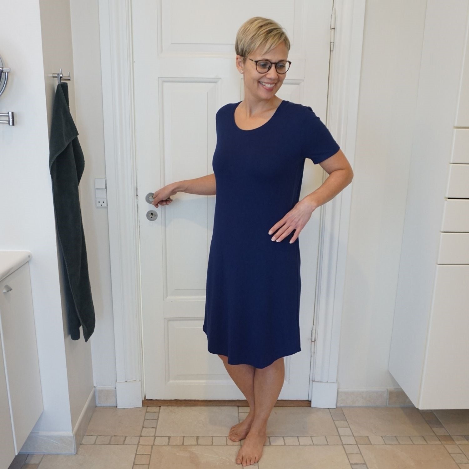 Dame natkjole halvlang med kort ærme - Mørkeblå