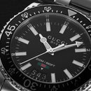 Gucci Dive ur 40mm YA136301A