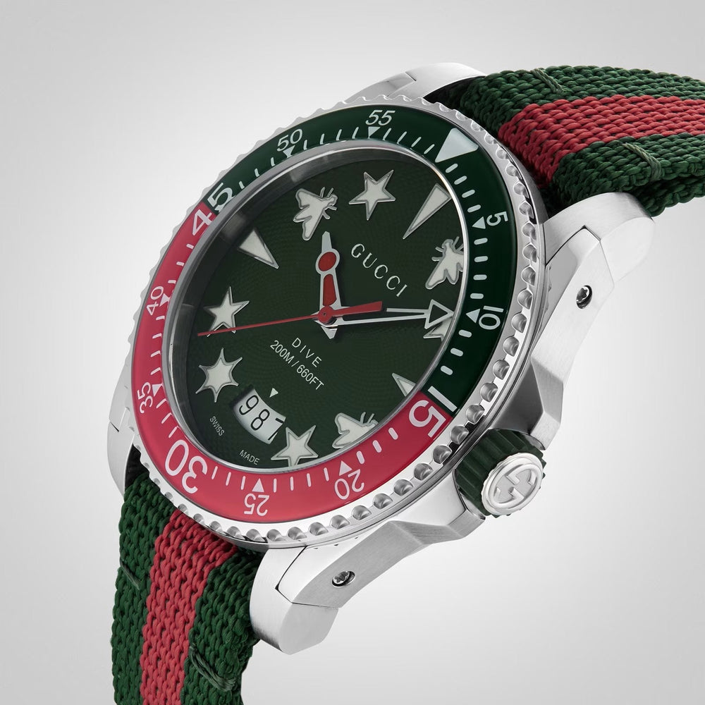 Gucci Dive ur 40mm YA136339