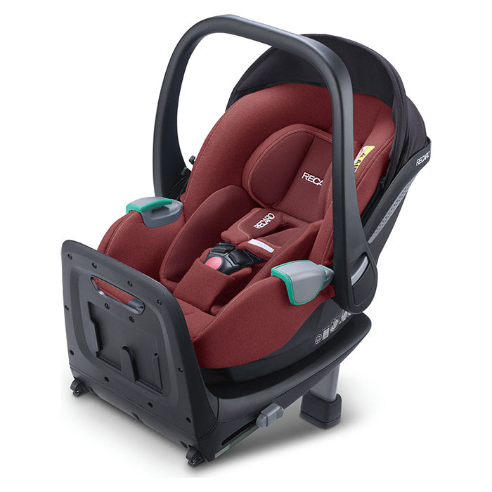 Recaro autostol Avan Iron Red