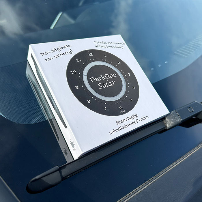 Solcelledrevet automatisk p‑skive FS46 - ingen batteriskift, auto sommertid/vintertid - ParkOne