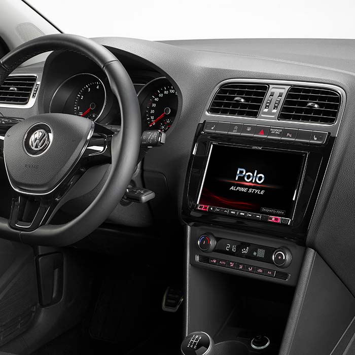 Monteringskit 2-DIN 8 til VW Polo 5 / GTI (2014->) - bevarer ratbetjening & infotain. funktioner, Alpine