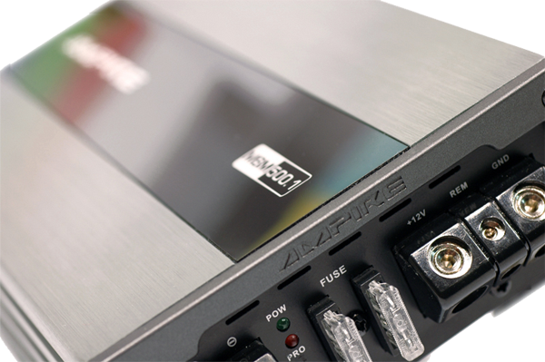 Monoblok 24V forstærker til lastbil 1x500W RMS (subwoofer) - Ampire