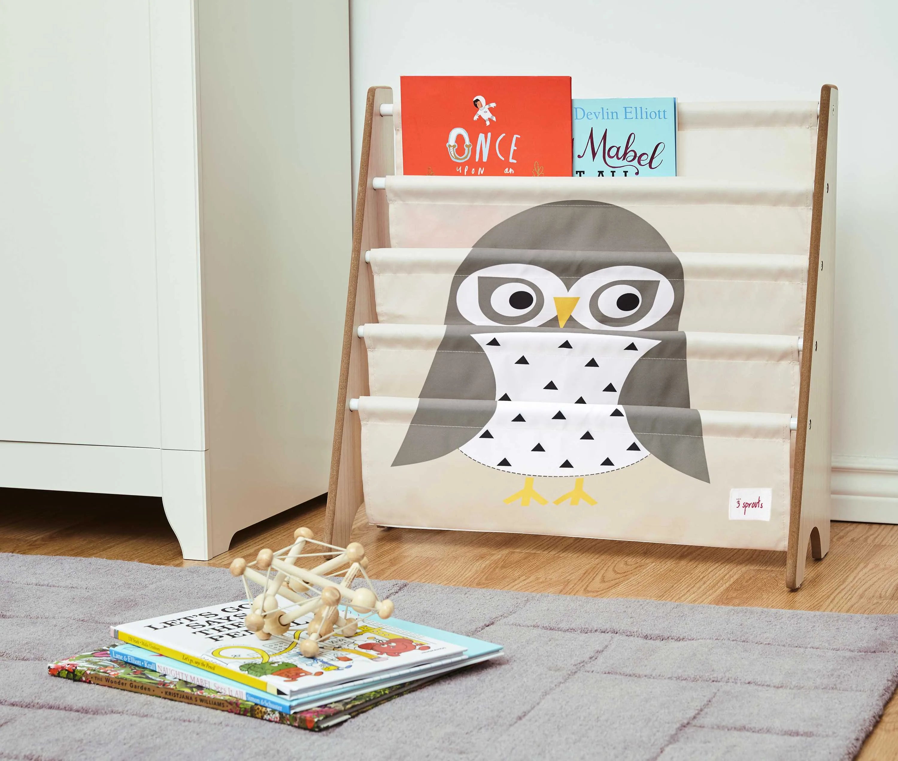 Bogreol med uglemotiv til børneværelse, 61x62x25 cm – 3 Sprouts