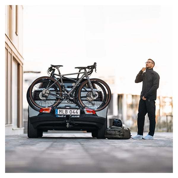 Cykelholder til 2 cykler 13-pol, foldbar med vippefunktion - Thule