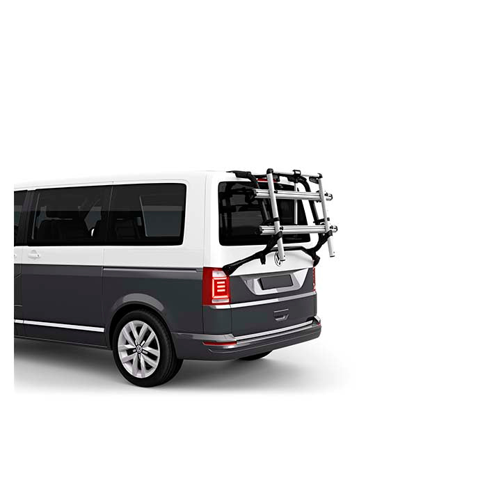 Cykelholder til 2 cykler bagklap VW T6, hævet platform, låsbar - Thule