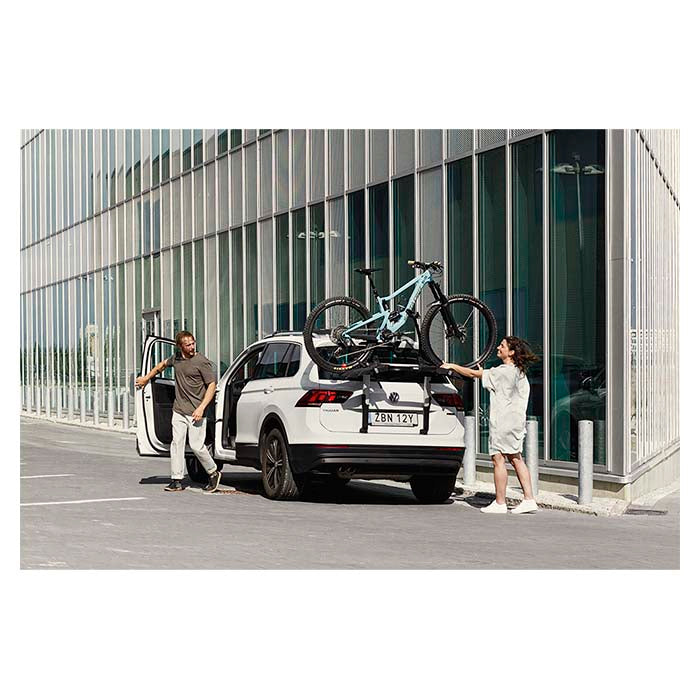 Platform cykelholder til 2 cykler, hævet platform, låsbar - Thule