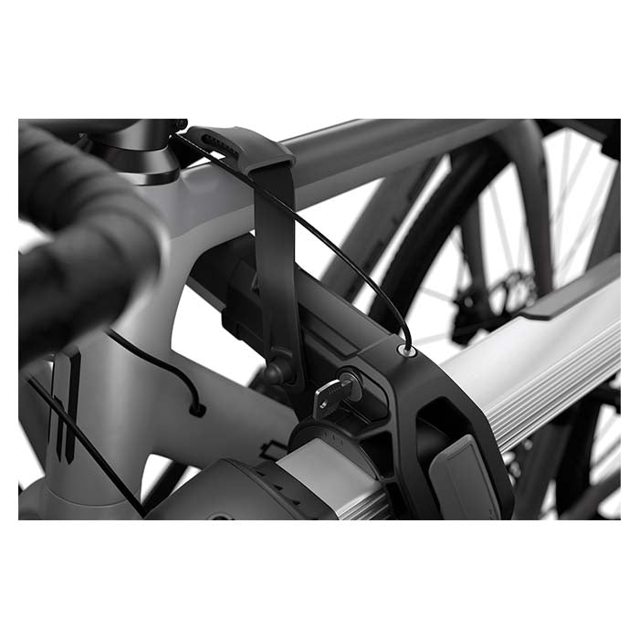 Hængende cykelholder til 2 cykler med no-sway og bagklapmontering - THULE