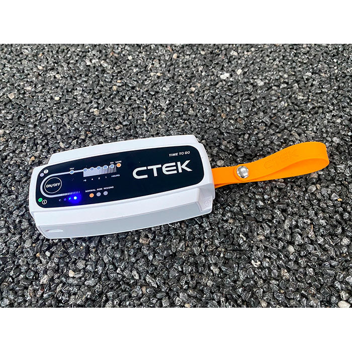 Powerbank 5000 mAh - bærbar oplader til smartphone og tablet, hvid/orange, 5V/2.1A CTEK