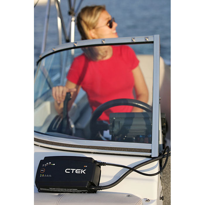 Marinelader 12V 15A til bly & LiFePO4, inkl. temperatursensor og Recond - CTEK