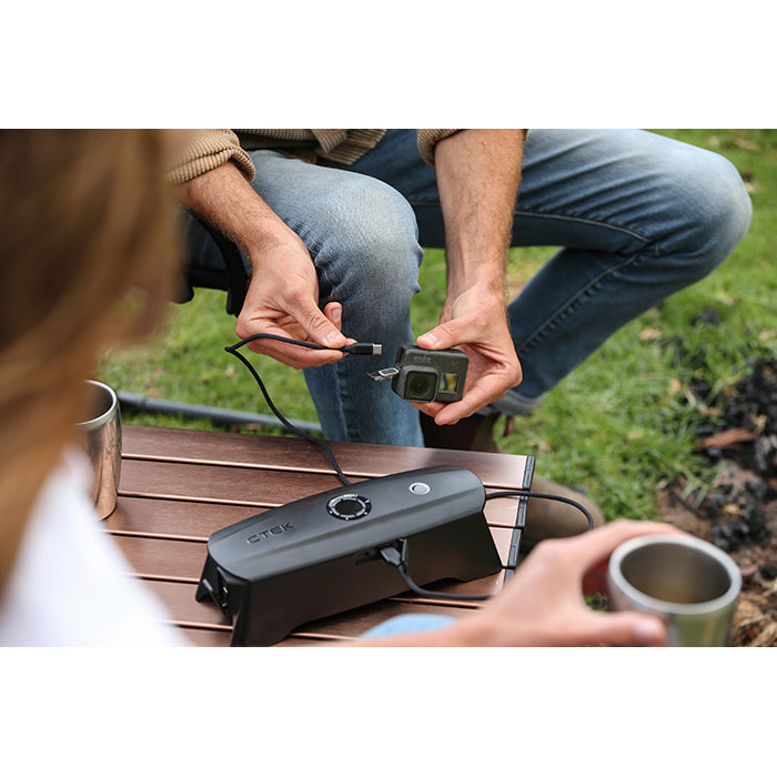 Multilader og bærbar powerbank til 12V batterier CS Free 20A - CTEK