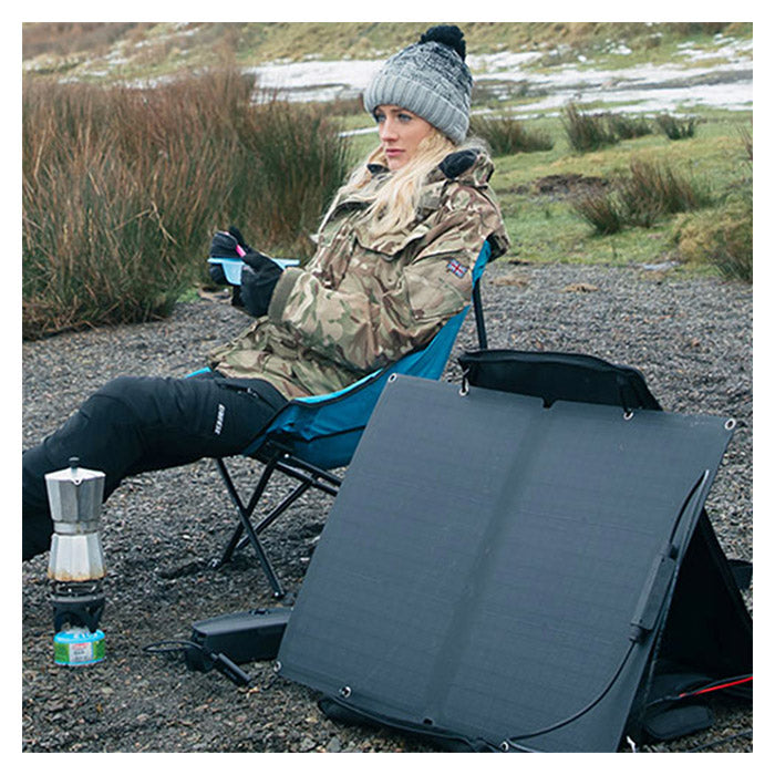 Solpanel til CS Free - vandtæt, bærbar solcelleoplader 180° inklusive taske og støtteben, CTEK