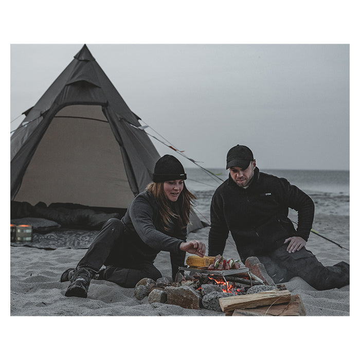 Telt Otra Tipi - tipi-telt til 4 personer uden midterstang, ventilering og mesh-dør - Easy Camp