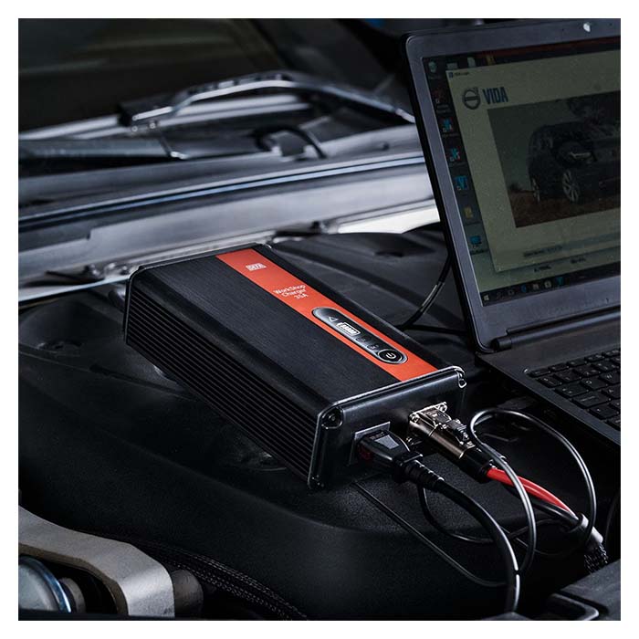 DEFA værkstedslader 12v 35a 120-230v 2,5m kabel