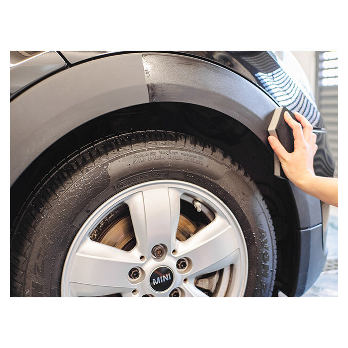 Beskytter og genskaber plast & gummi 500 ml - Autoglym