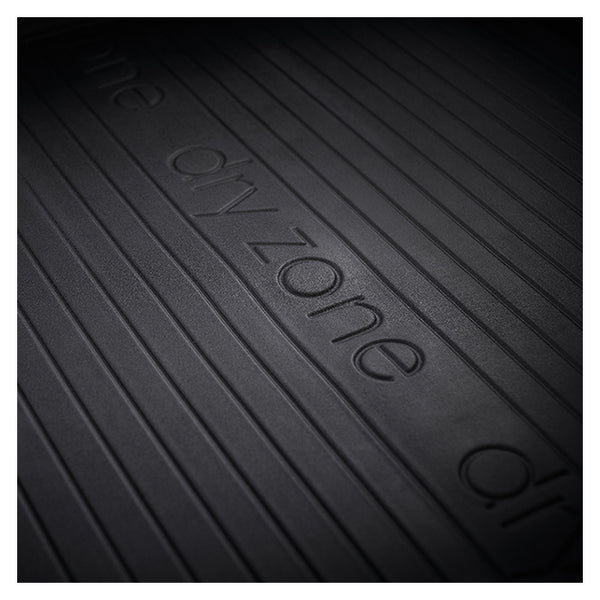 Bagagerumsbakke til Suzuki Vitara II 2015- - tør, skræddersyet TPE-bakke med 3,5 cm kant - Frogum