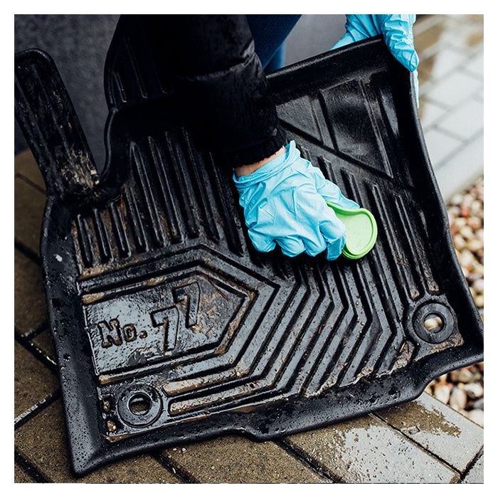 Gummimåtter Kia EV9 2023- - TPE premium pasform, 4 cm kant, fastgørelse · Frogum