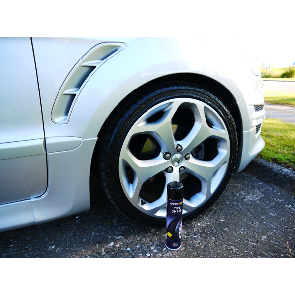 Dækfornyer spray 600 ml - beskytter og giver glans til dæksider - Motip