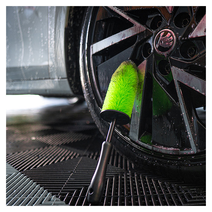 Fælgbørste til bremsestøv og snavs - ridsefri børstehår, ergonomisk greb, 30 cm - Tuga