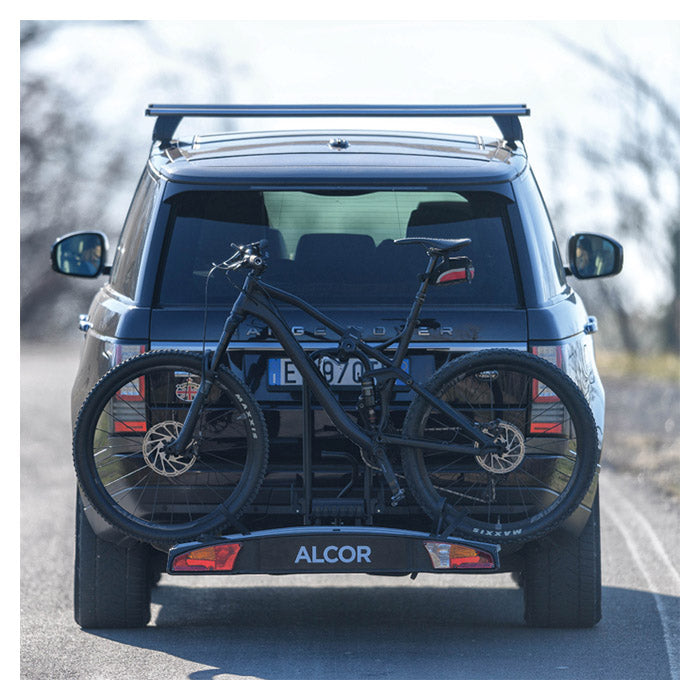 Cykelholder til 3 cykler (incl. el/fat-bike), foldbar og vippefunktion - Menabo