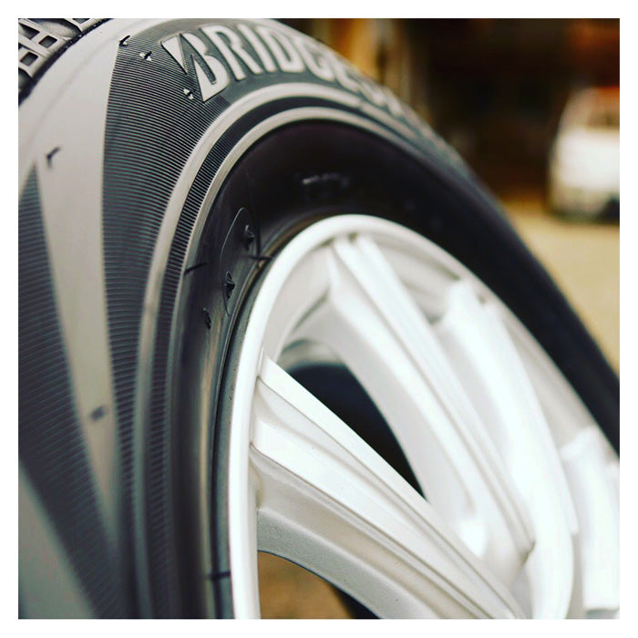 Dækvoks 170 g - langvarig glans og beskyttelse af gummi, Tire Black Wax - Soft99