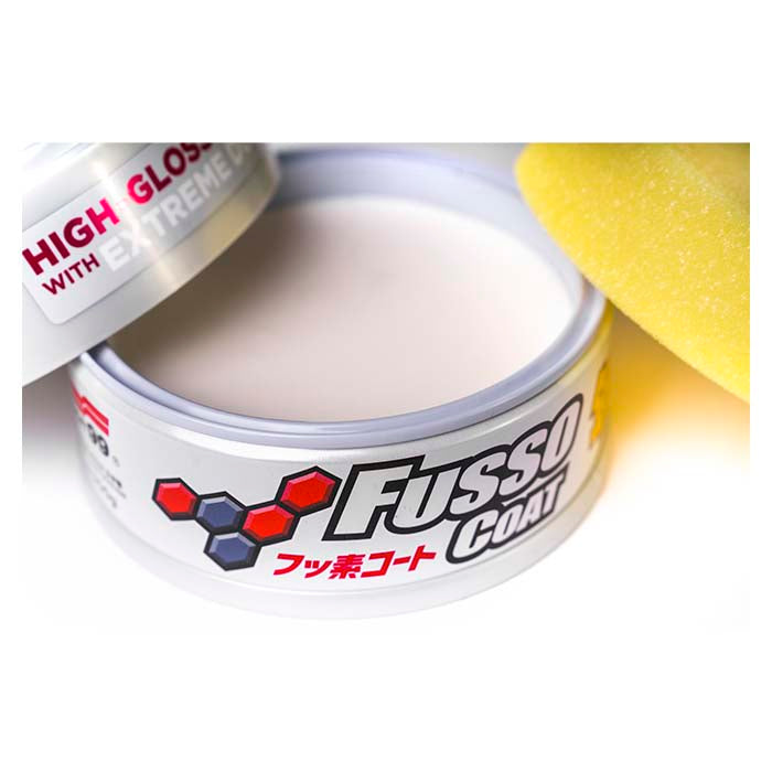 Holdbar bilvoks Light (PTFE) - 12 måneders hydrofob beskyttelse, 200 g · Soft99