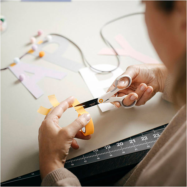 Slip-let Spids Saks 12 cm - Præcision til Detaljer