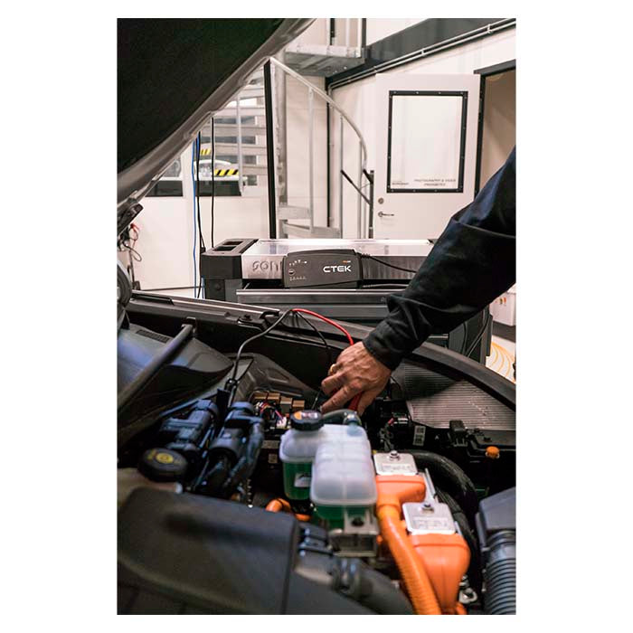 Batterilader - 2 m kabel - ctek