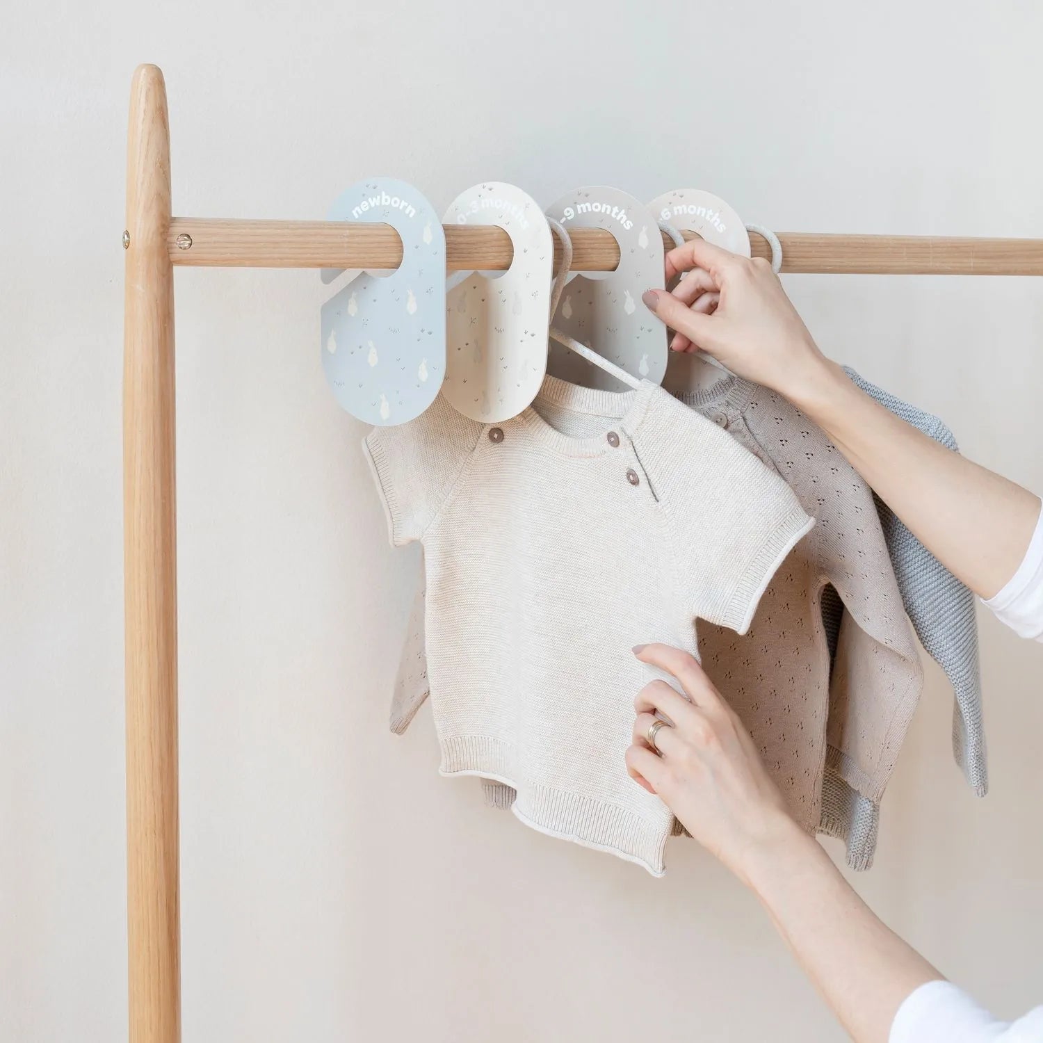 Skabsdeler (8 Stk.) – Kanin – 3 Sprouts