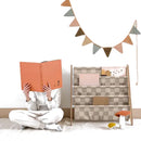 Bogreol Træ – Checkerboard beige – 3 Sprouts