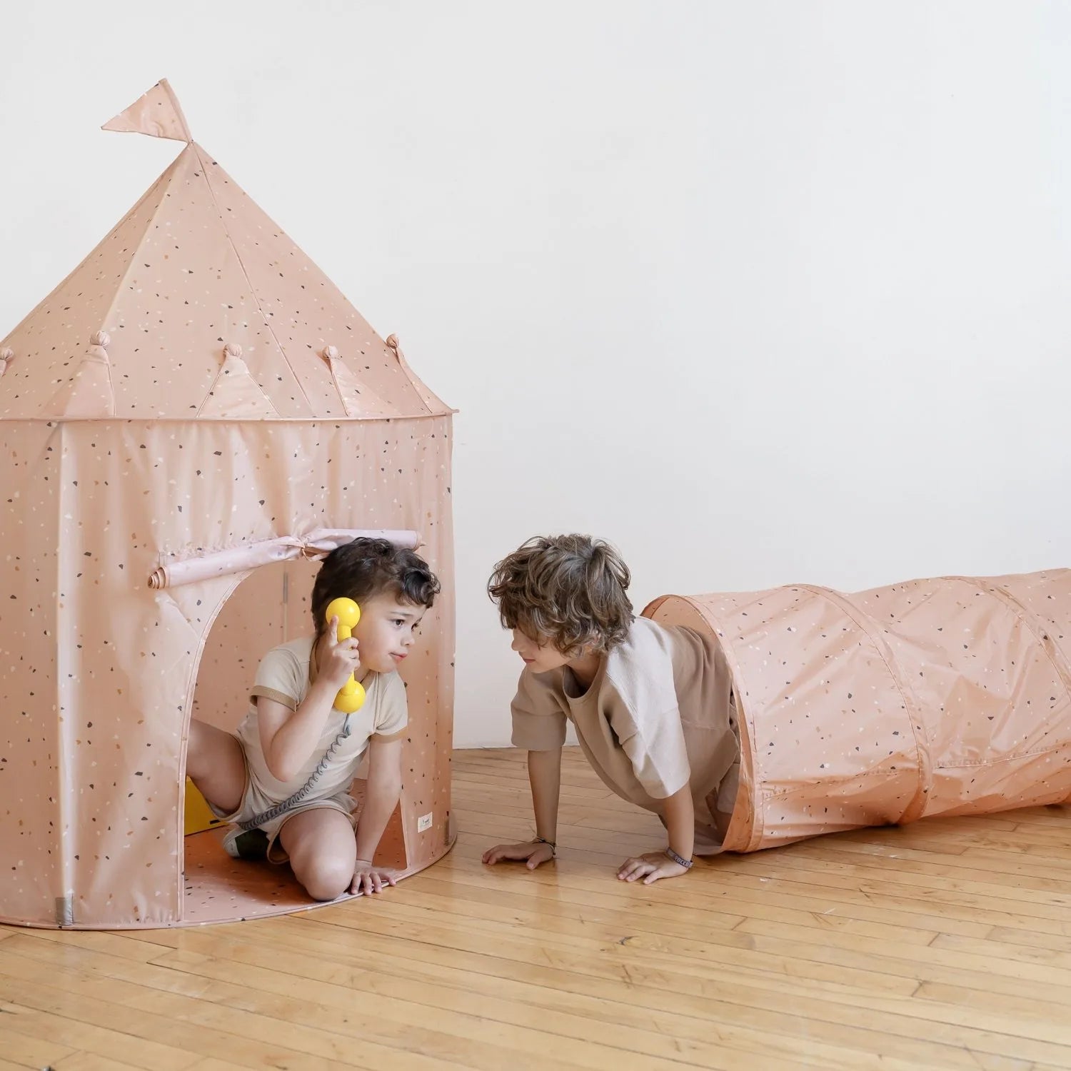 Legetunnel – Terazzo, ler – 3 Sprouts